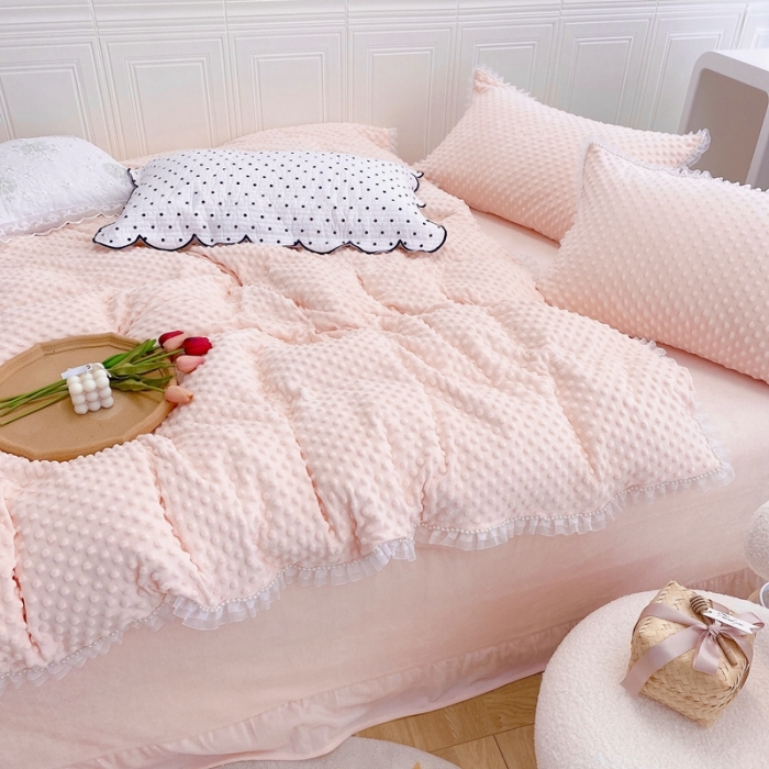 91家纺网 家纺一手货源 找家纺 玛奇朵  2022升级版A类豆豆绒梦露系列四件套 梦露-婴儿粉