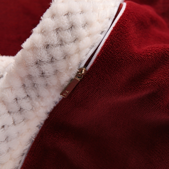 91家纺网 家纺一手货源 找家纺 澳洲羽2024新款防静电高克重纯色丝滑宽边牛奶绒四件套经典红