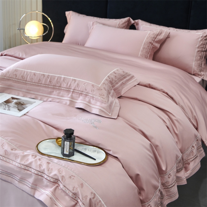 91家纺网 家纺一手货源 找家纺 榻尚2023豹纹刺绣工艺超柔长绒棉四件套赫拉-豆沙粉