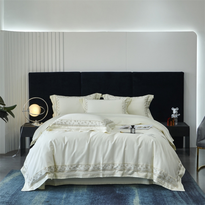 91家纺网 家纺一手货源 找家纺 榻尚2023豹纹刺绣工艺超柔长绒棉四件套赫拉-贵族白