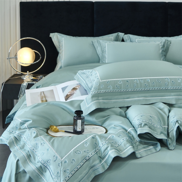 91家纺网 家纺一手货源 找家纺 榻尚 2023豹纹刺绣工艺超柔长绒棉四件套赫拉-湖绿