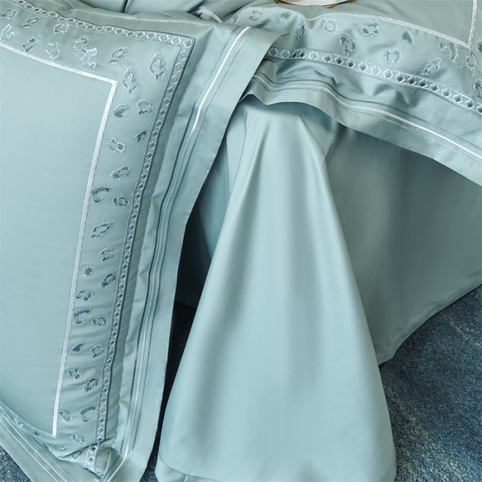 91家纺网 家纺一手货源 找家纺 榻尚 2023豹纹刺绣工艺超柔长绒棉四件套赫拉-湖绿