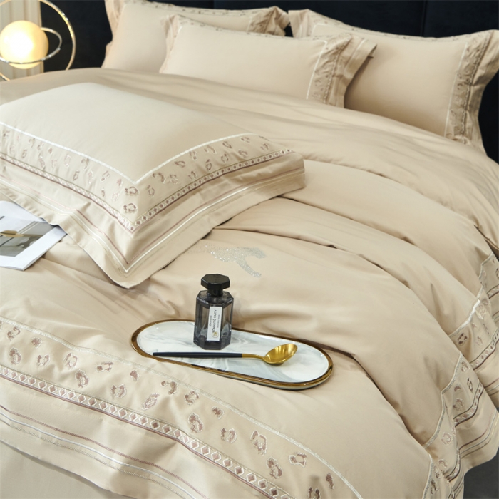 91家纺网 家纺一手货源 找家纺 榻尚2023豹纹刺绣工艺超柔长绒棉四件套赫拉-香槟金
