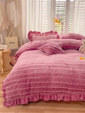 91家纺网 家纺一手货源 找家纺 欧冠家纺 2022新款 高端牛奶绒提花四件套 豆沙红