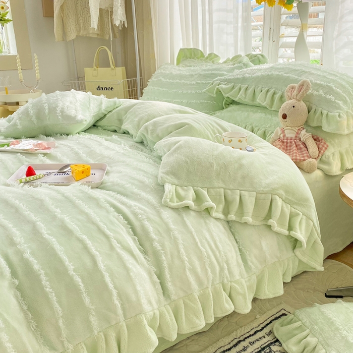 91家纺网 家纺一手货源 找家纺 欧冠家纺 2022新款 高端牛奶绒提花四件套 抹茶绿