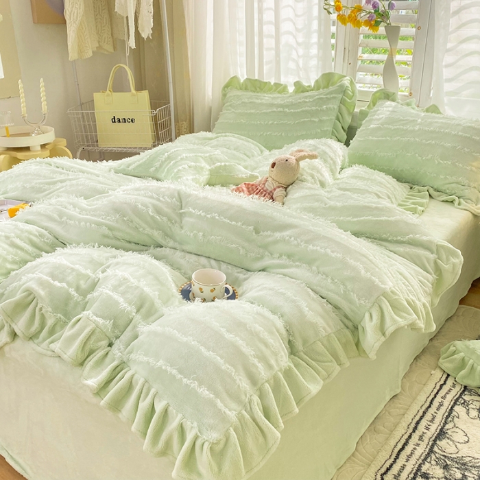 91家纺网 家纺一手货源 找家纺 欧冠家纺 2022新款 高端牛奶绒提花四件套 抹茶绿