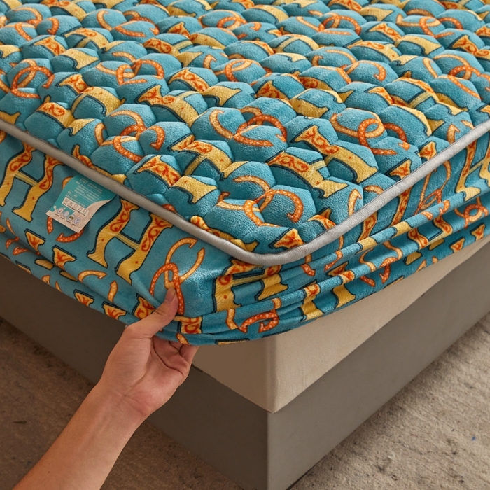 91家纺网 家纺一手货源 找家纺 柔品 2025新款牛奶绒床笠 卡其尔-绿