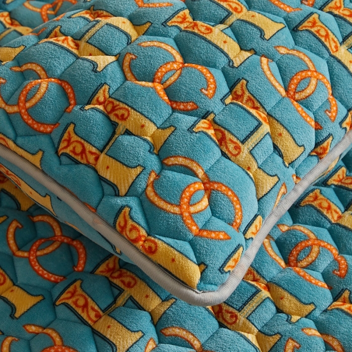 91家纺网 家纺一手货源 找家纺 柔品 2025新款牛奶绒床笠 卡其尔-绿