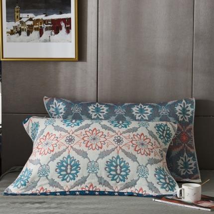 91家纺网 家纺一手货源 找家纺 朴尔  2022年新款波西米亚风全棉四层纱布枕巾一对装 连理枝蓝