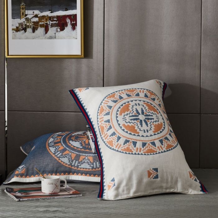 91家纺网 家纺一手货源 找家纺 朴尔  2022年新款波西米亚风全棉四层纱布枕巾一对装 塞尔维亚藏青红