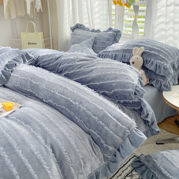 91家纺网 家纺一手货源 找家纺 绒世界 2022新款 高端牛奶绒提花四件套 摩登灰