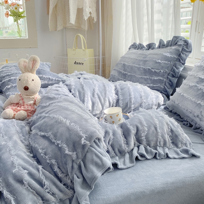 91家纺网 家纺一手货源 找家纺 绒世界 2022新款 高端牛奶绒提花四件套 摩登灰