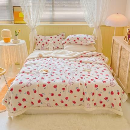 91家纺网 家纺一手货源 找家纺 沐慕  2022新款牛奶绒拼羊羔绒毛毯 玫瑰小兔