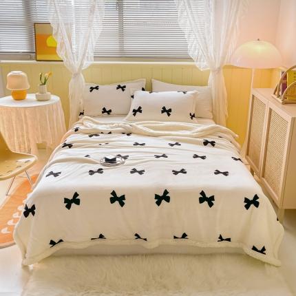 沐慕  2022新款牛奶绒拼羊羔绒毛毯 黑白蝴蝶结