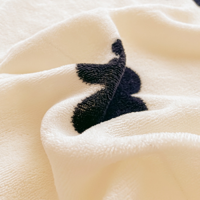 91家纺网 家纺一手货源 找家纺 沐慕  2022新款牛奶绒拼羊羔绒毛毯 香系花花