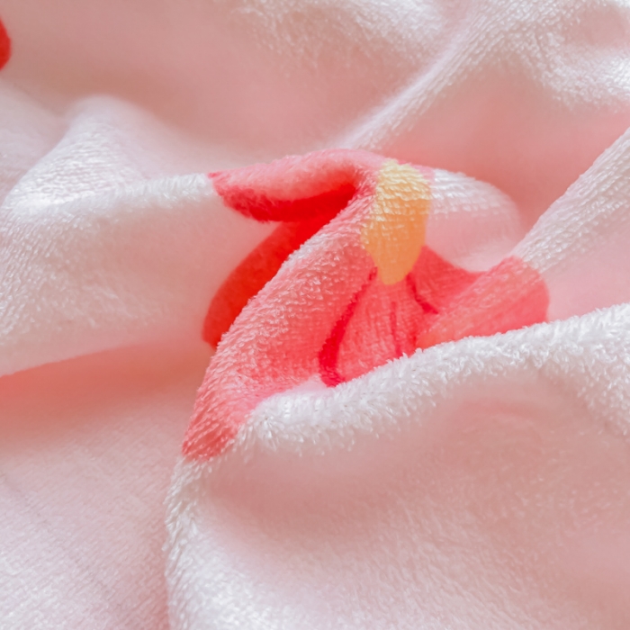 91家纺网 家纺一手货源 找家纺 沐慕  2022新款牛奶绒拼羊羔绒毛毯 幸运蝴蝶结