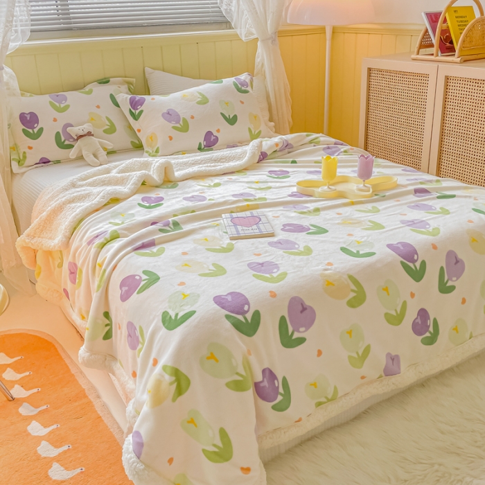 91家纺网 家纺一手货源 找家纺 沐慕  2022新款牛奶绒拼羊羔绒毛毯 郁金香