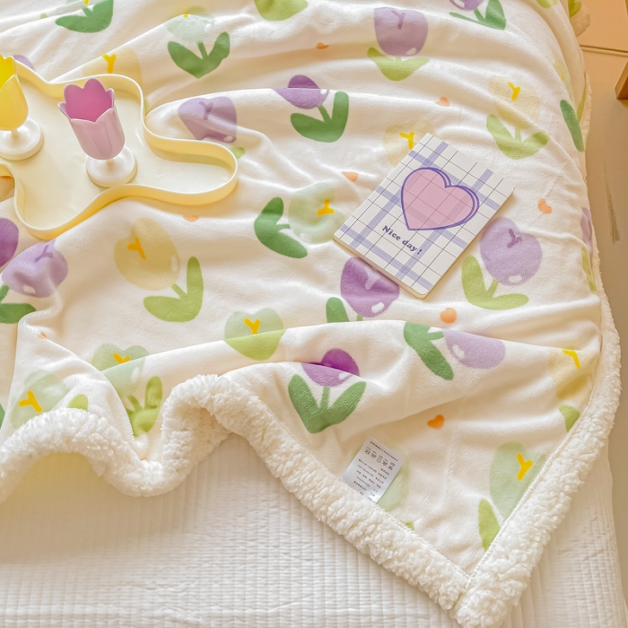 91家纺网 家纺一手货源 找家纺 沐慕  2022新款牛奶绒拼羊羔绒毛毯 郁金香