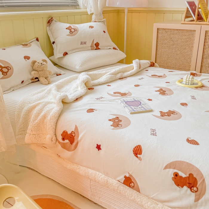 91家纺网 家纺一手货源 找家纺 沐慕  2022新款牛奶绒拼羊羔绒毛毯 月亮船