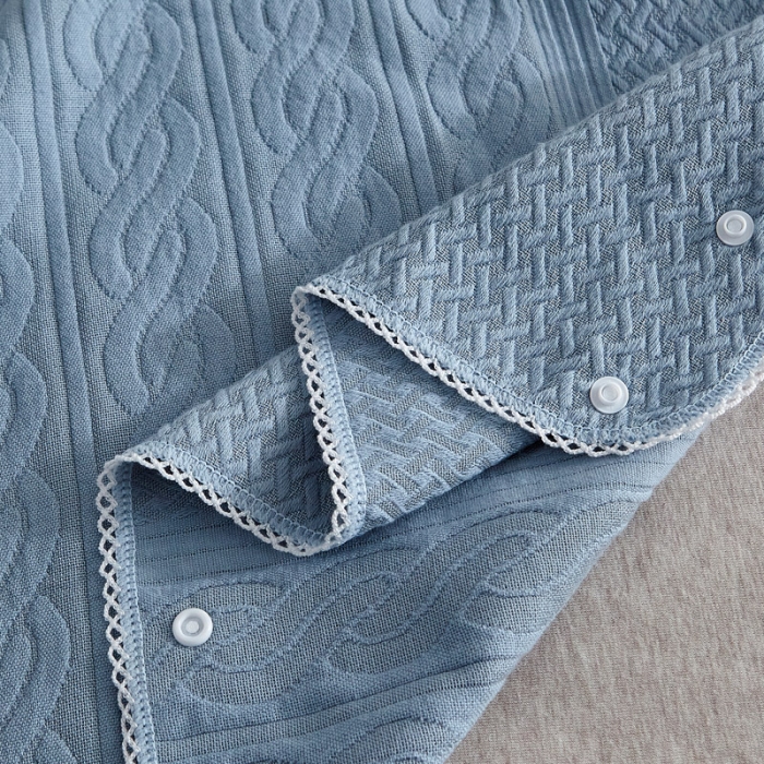 91家纺网 家纺一手货源 找家纺 朴尔 2022年半包卡扣式三层纱布魔术枕巾 半包纯色扭花-浅蓝