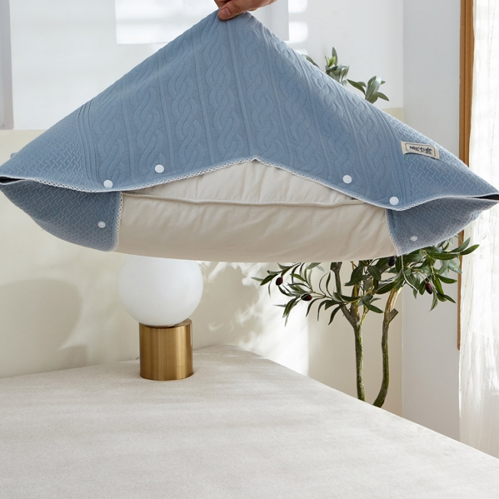 91家纺网 家纺一手货源 找家纺 朴尔 2022年半包卡扣式三层纱布魔术枕巾 半包纯色扭花-浅蓝