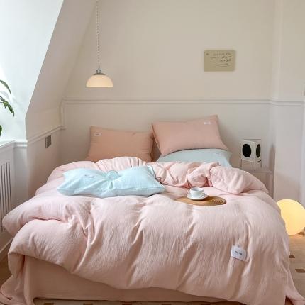 91家纺网 家纺一手货源 找家纺 山舍家居 2022新款双层纱布四件套裸粉