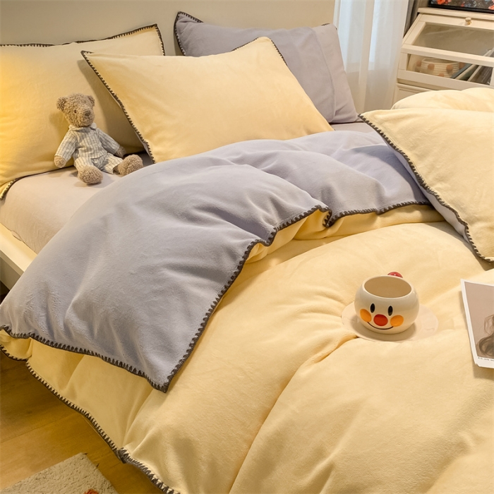 91家纺网 家纺一手货源 找家纺 眠帛家居 2022新款牛奶绒贝壳边四件套 奶黄-浅紫