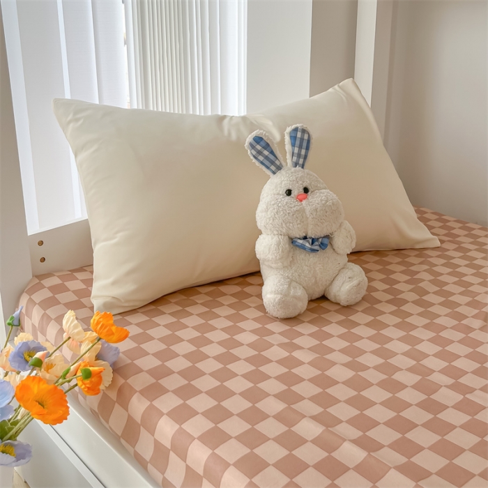 91家纺网 家纺一手货源 找家纺 眠帛 2022新款水洗棉混搭学生床三件套 奶昔白