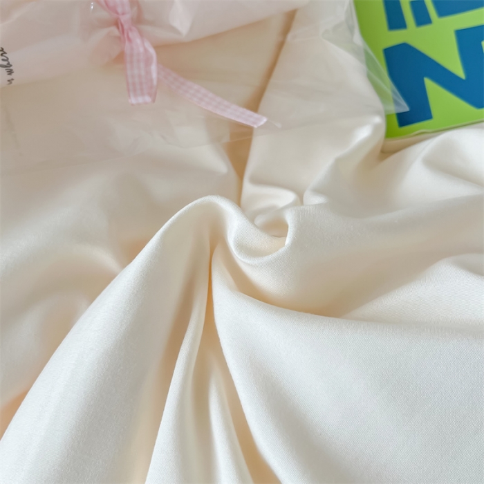 91家纺网 家纺一手货源 找家纺 眠帛 2022新款水洗棉混搭学生床三件套 奶昔白