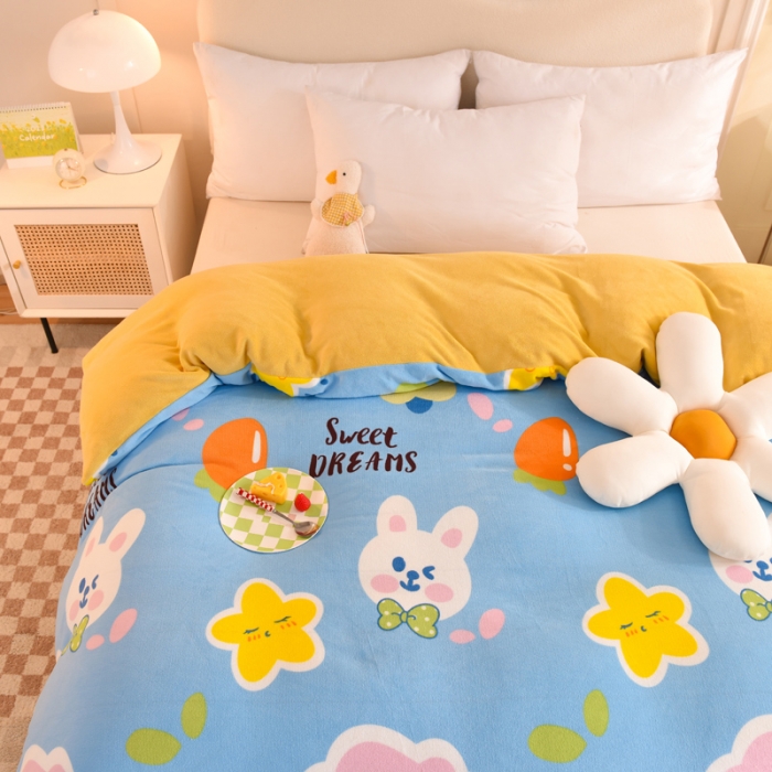 91家纺网 家纺一手货源 找家纺 甜之梦家纺2025新款印花牛奶绒单品被套可定制任何尺寸 爱心萌兔