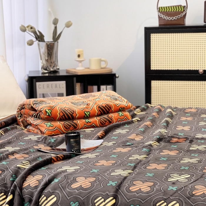 91家纺网 家纺一手货源 找家纺 （总）缔缦 22新款More design AB版复合毛毯