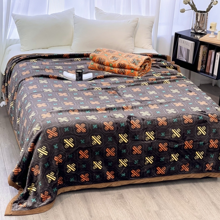 91家纺网 家纺一手货源 找家纺 （总）缔缦 22新款More design AB版复合毛毯