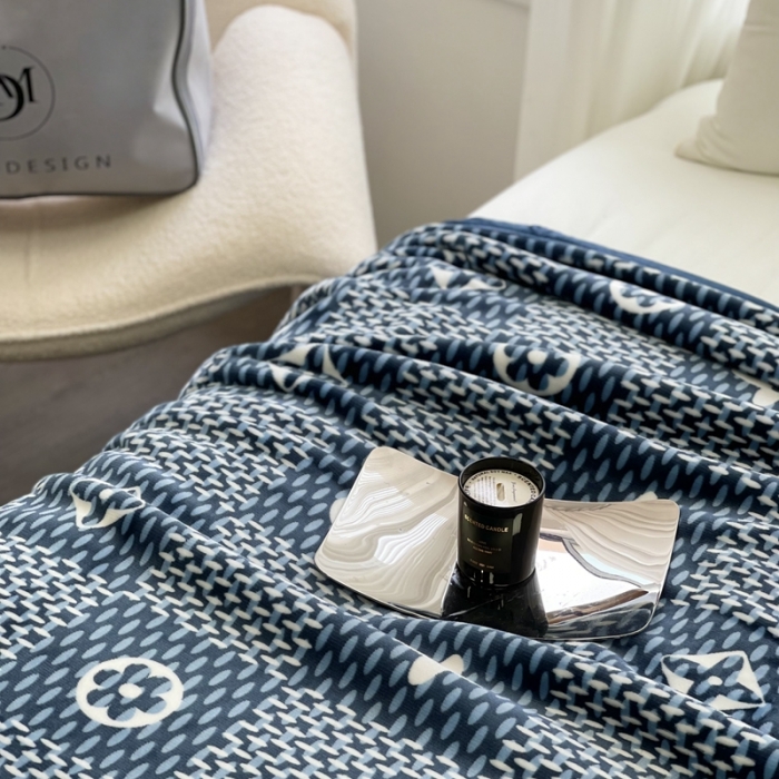 91家纺网 家纺一手货源 找家纺 缔缦 22新款More design AB版复合毛毯 迪克