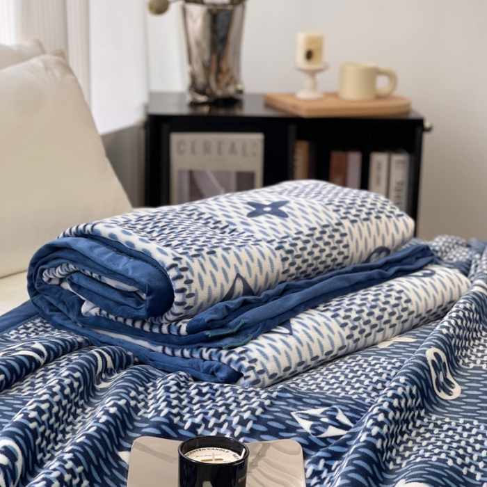 91家纺网 家纺一手货源 找家纺 缔缦 22新款More design AB版复合毛毯 迪克