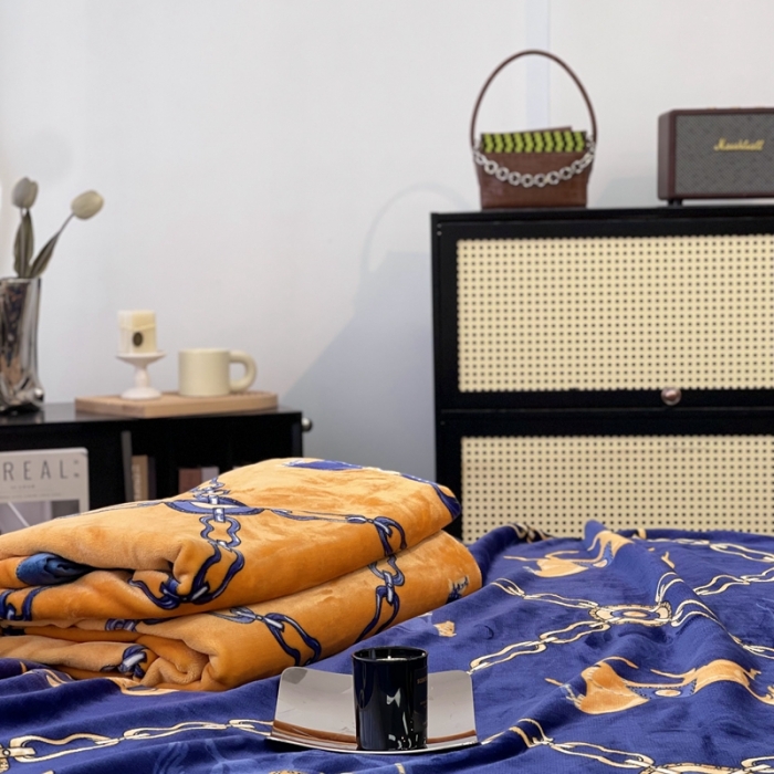 91家纺网 家纺一手货源 找家纺 缔缦 22新款More design AB版复合毛毯 都柏林