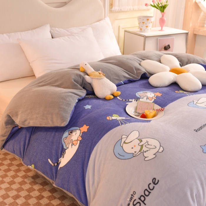 91家纺网 家纺一手货源 找家纺 甜之梦家纺2025新款印花牛奶绒单品被套可定制任何尺寸 猫星球