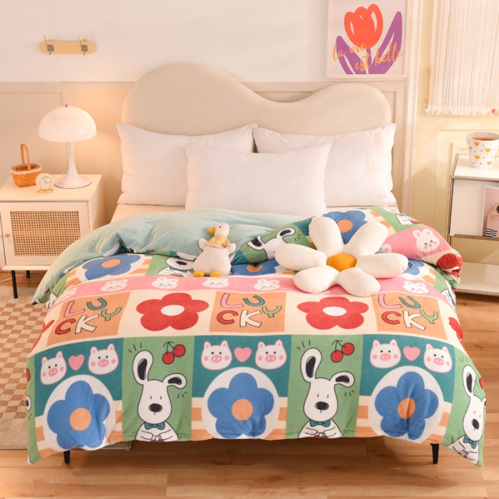 91家纺网 家纺一手货源 找家纺 甜之梦家纺2025新款印花牛奶绒单品被套可定制任何尺寸萌宠跳跳