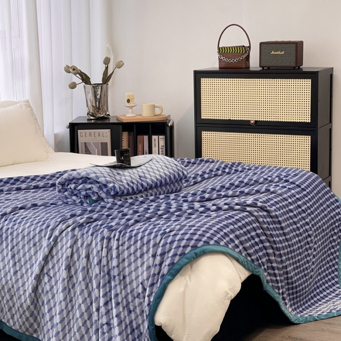 91家纺网 家纺一手货源 找家纺 缔缦 22新款More design AB版复合毛毯 雷尔夫