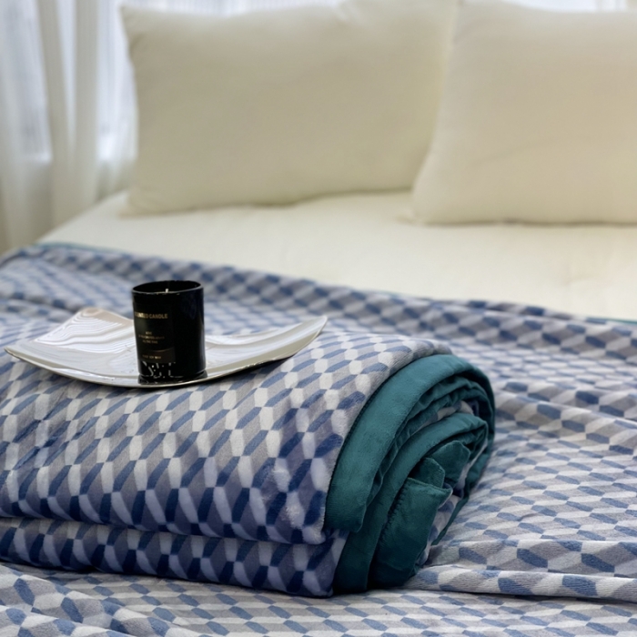 91家纺网 家纺一手货源 找家纺 缔缦 22新款More design AB版复合毛毯 雷尔夫