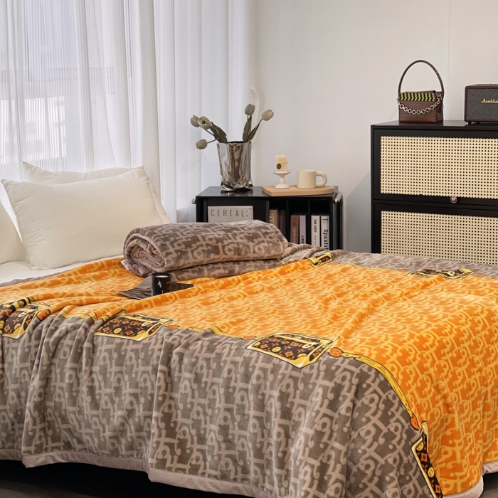 91家纺网 家纺一手货源 找家纺 缔缦 22新款More design AB版复合毛毯 麦尔斯