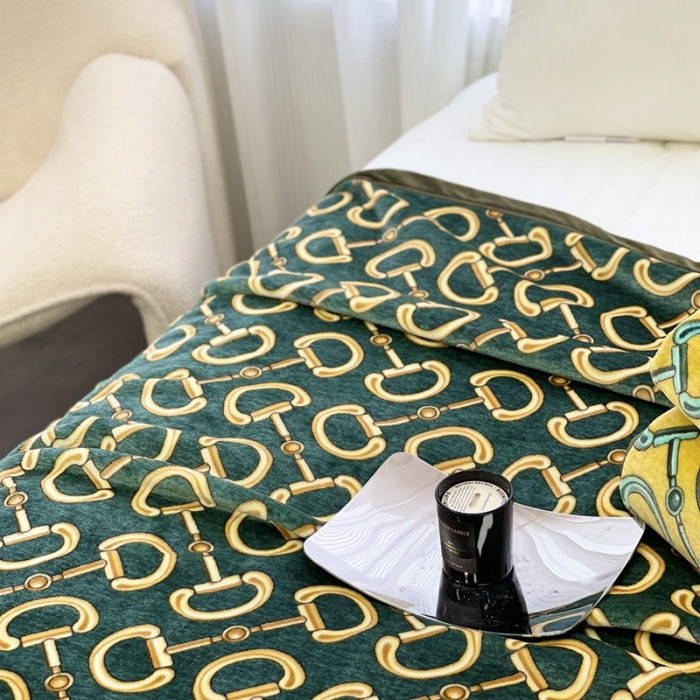 91家纺网 家纺一手货源 找家纺 缔缦 22新款More design AB版复合毛毯 米兰