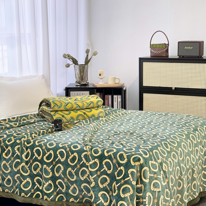 91家纺网 家纺一手货源 找家纺 缔缦 22新款More design AB版复合毛毯 米兰