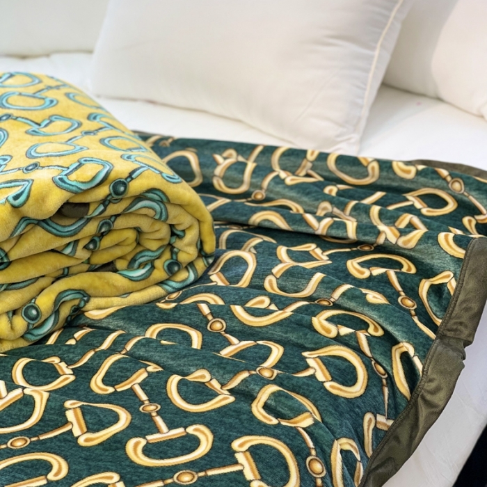 91家纺网 家纺一手货源 找家纺 缔缦 22新款More design AB版复合毛毯 米兰