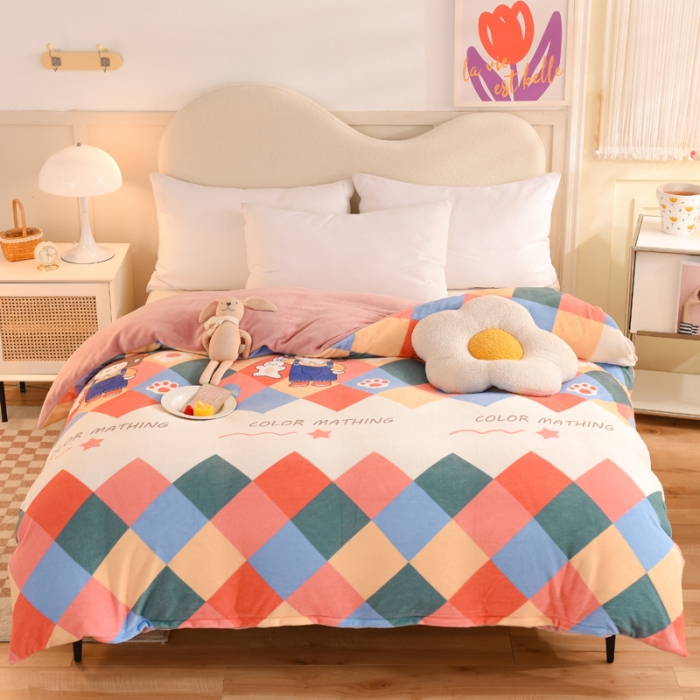 91家纺网 家纺一手货源 找家纺 甜之梦家纺2025新款印花牛奶绒单品被套（可定制尺寸）校园女孩