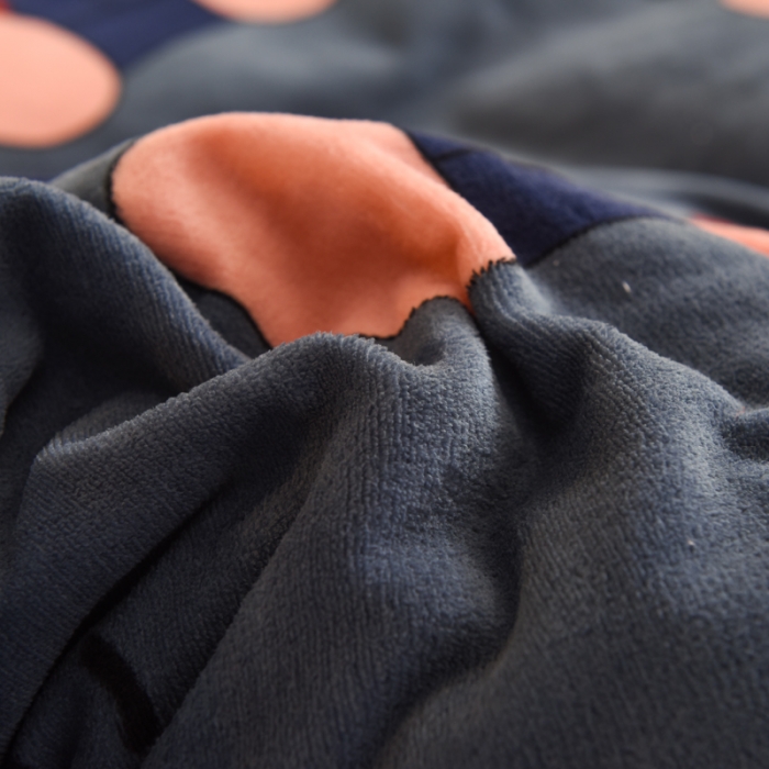 91家纺网 家纺一手货源 找家纺 甜之梦家纺 2025新款印花牛奶绒单品被套可定制任何尺寸 雪花熊