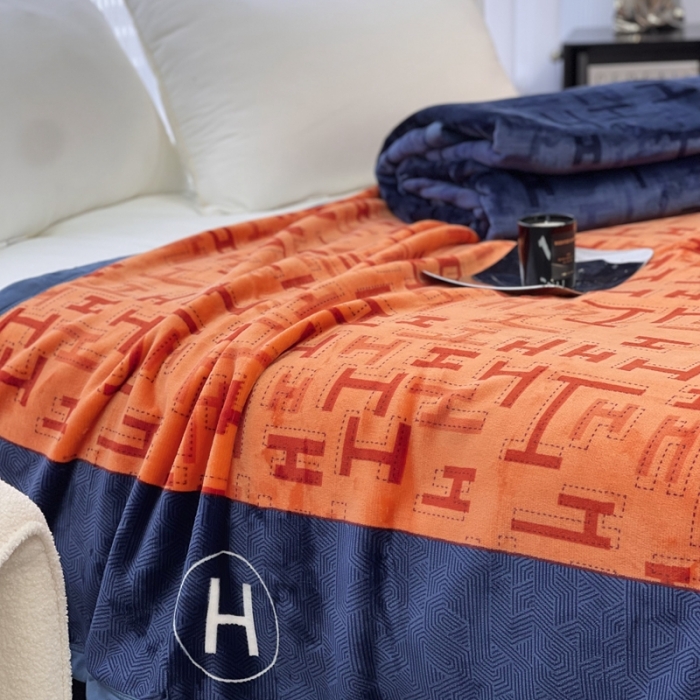 91家纺网 家纺一手货源 找家纺 缔缦 22新款More design AB版复合毛毯 那不勒斯