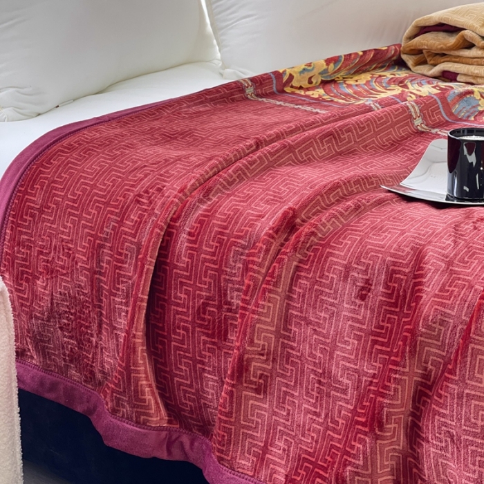 91家纺网 家纺一手货源 找家纺 缔缦 22新款More design AB版复合毛毯 瑞彩祥云