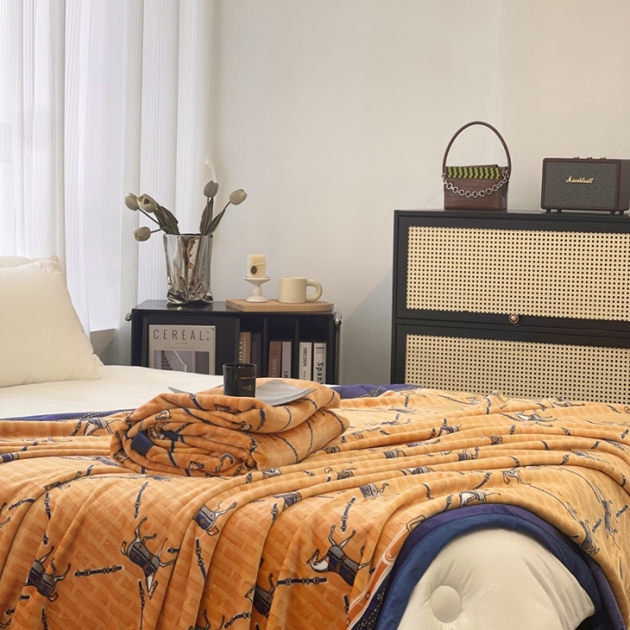 91家纺网 家纺一手货源 找家纺 缔缦 22新款More design AB版复合毛毯 塞洛华