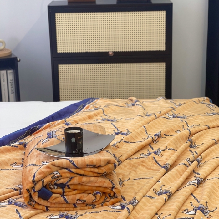 91家纺网 家纺一手货源 找家纺 缔缦 22新款More design AB版复合毛毯 塞洛华