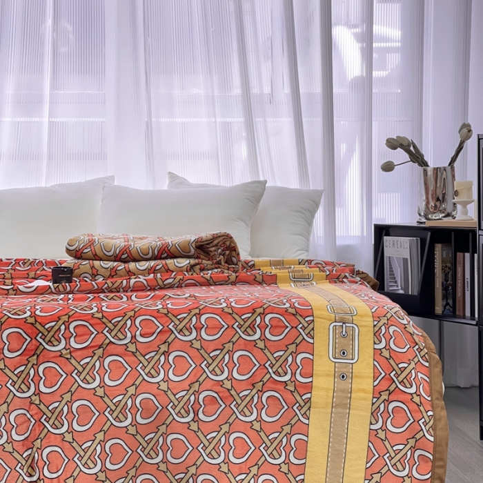 91家纺网 家纺一手货源 找家纺 缔缦 22新款More design AB版复合毛毯 苏黎世